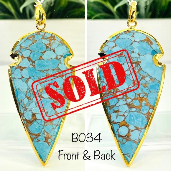 🌻 Last One…Faux Copper Turquoise Arrowhead Pendant - Picture 10 of 12